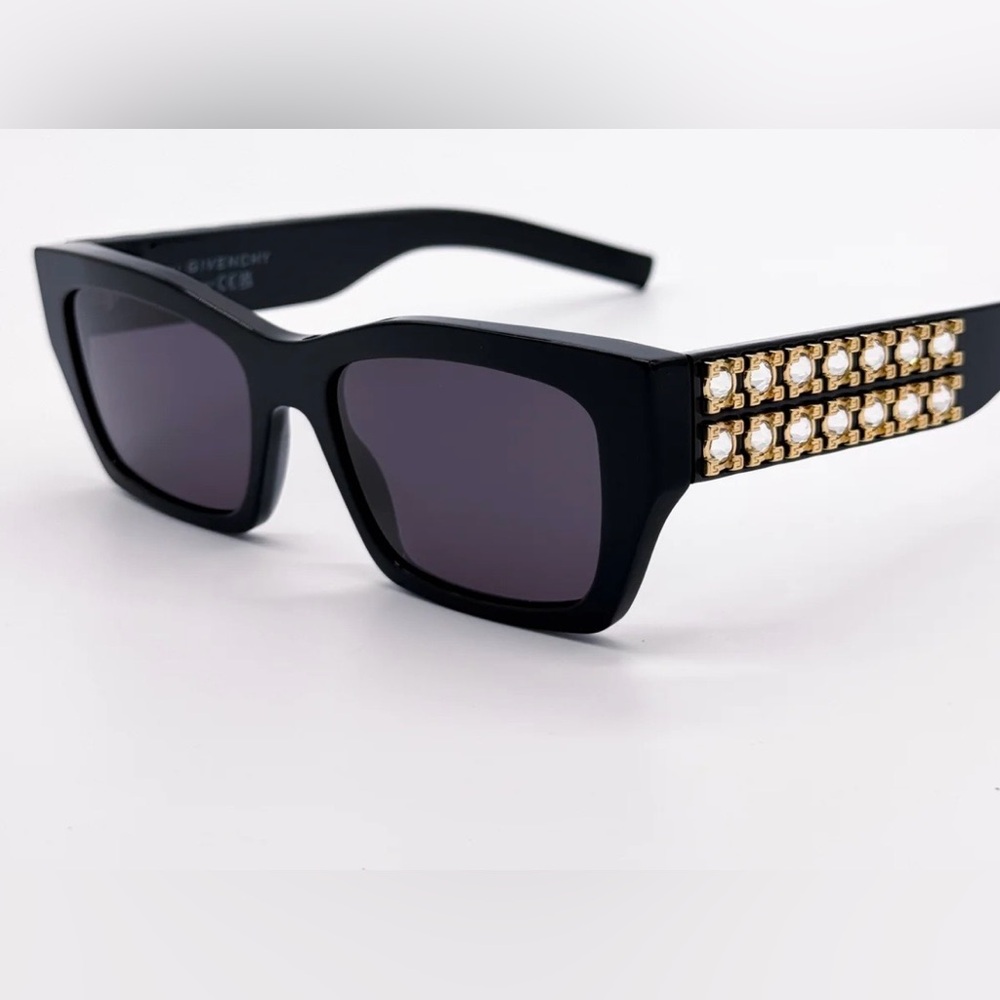 Givenchy Black Women’s Sunglasses (NWT)